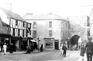 Chepstow: Chepstow Town Gate