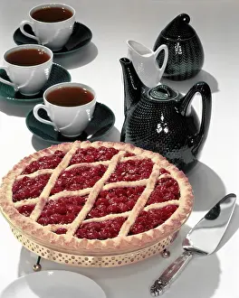 Server: Cherry Pie Lattice Crust Coffee Pot and Cups
