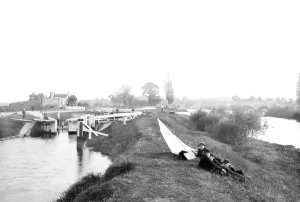 Chertsey: Chertsey, Lock and Bridge 1890