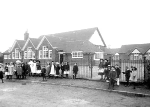 Chertsey: Chertsey, School 1908