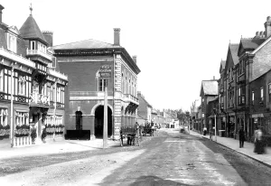 Chertsey: Chertsey, Town Hall 1904