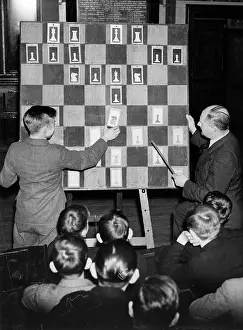 Blackboards: Chess course