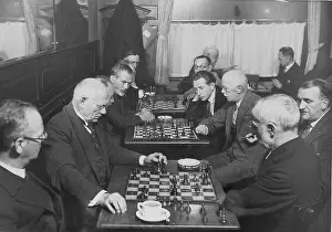Stephanie: Chess players in Cafe Stephanie in Munich, 1931