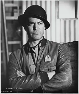 Greati: Chester Morris - Man - Actor - Celebrity