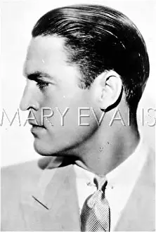 Jutting: CHESTER MORRIS/POSTCARD