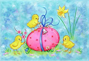 Unwrapping: Three chicks with Easter egg