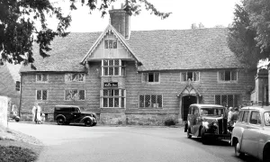 Chiddingstone: Chiddingstone, the Castle Inn c1955