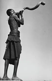 Kudus: At Chief Tshidi 5, Performance, International Library