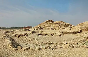 Janabivah: Chieftain burial mound, Janabiyah, Bahrain