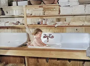 Glade: Child - bath - hygiene - lifestyles