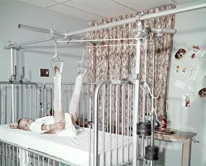 Fracture: Child In Traction Hospital Broken