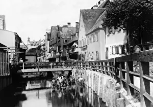 Auer: Children in the Auer Muehlbach, 1939