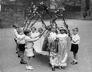 Schoolchild: Children in fancy dress