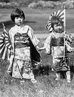 Kimonos: Children in kimono, 1928