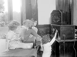 Intently: Children Listen to Radio
