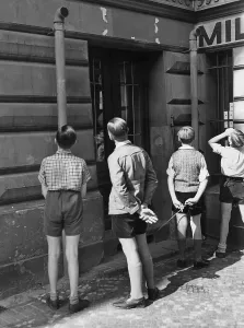 Ventilation: Children look at the ventilation pipes at an air raid sh