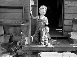 Filth: Children - migrant workers - poverty - social issues