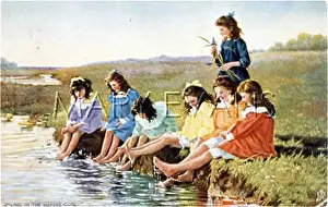Differently: CHILDREN/PADDLE/RIVER