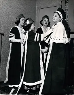 Adjusted: Children playing a game of Coronations