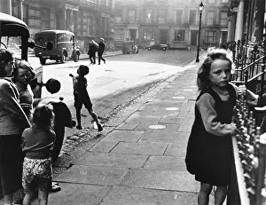 Stephensroger: Children in St Stephen's Gardens