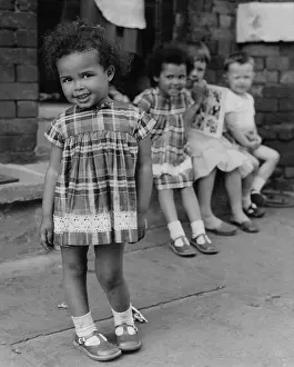Gingham: Four children on a street