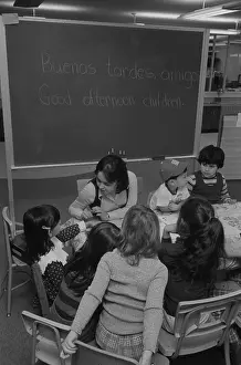 Bilingual: Children and their teacher in a bilingual ?