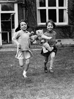 Thursby: Children and Teddy Bears