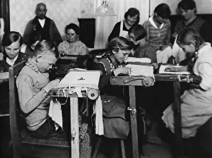 Apprentices: Children working, 1920s