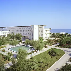 Sanatorium: Children's Sanatorium in Yevpatoria, 1982
