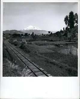 Chimborazo: Chile - Ecuador - Galapagos Island - Peru