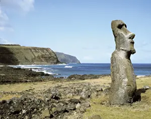 Moai: CHILE. VALPARAISO. Moai or colossal statue. In