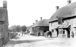 Chilton: Chilton Foliat, the Village 1908