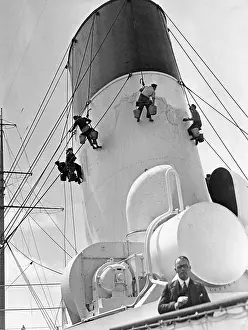Arcona: Chimney of the Cap Arcona, 1930