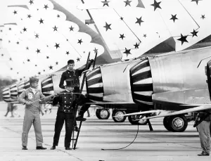Ramstein: Chimney sweep clean aircrafts of the US Thunderbird squadron