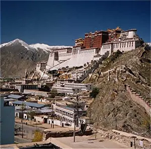 Potala: CHINA/TIBET/LHASA 1992