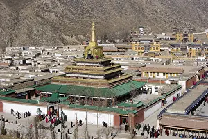 Zhonghua: CHINA. Xiahe. Monastery of Labrang. The Silk