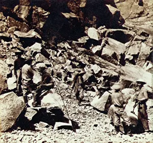 Californias: Chinese laborers among the mountain rocks ?
