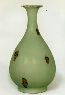 Potters: Chinese Porcelain Vase