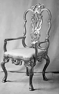 Furnishing: Chippendale chair 1935