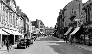 Chippenham: Chippenham, High Street c1955
