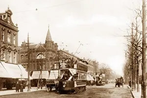 Chiswick: Chiswick High Road Young's Corner