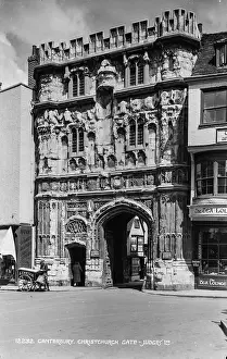 Landmarks: Christchurch Gate in Canterbury