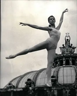 Christiane: Christiane Vlassi, star dancer, Paris