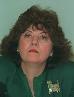 Comm: Christine Crawley Mep