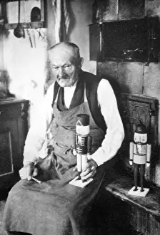 Christmas - GDR - Inventor of the Nutcracker