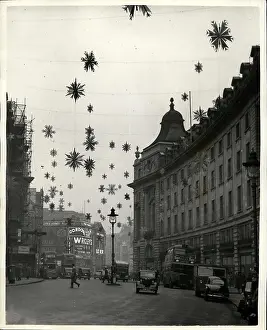 Strung: Christmas - Halloween - Holidays