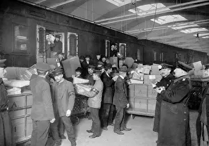 Transshipment: Christmas parcel traffic in Berlin, 1908