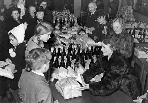 Organisationen: Christmas in post war Germany