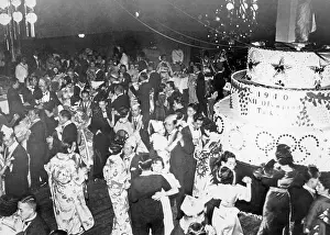 Partner: Christmas in Tokyo, 1937