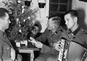 Southeastern: Christmas of the Waffen-SS on the front, 1942